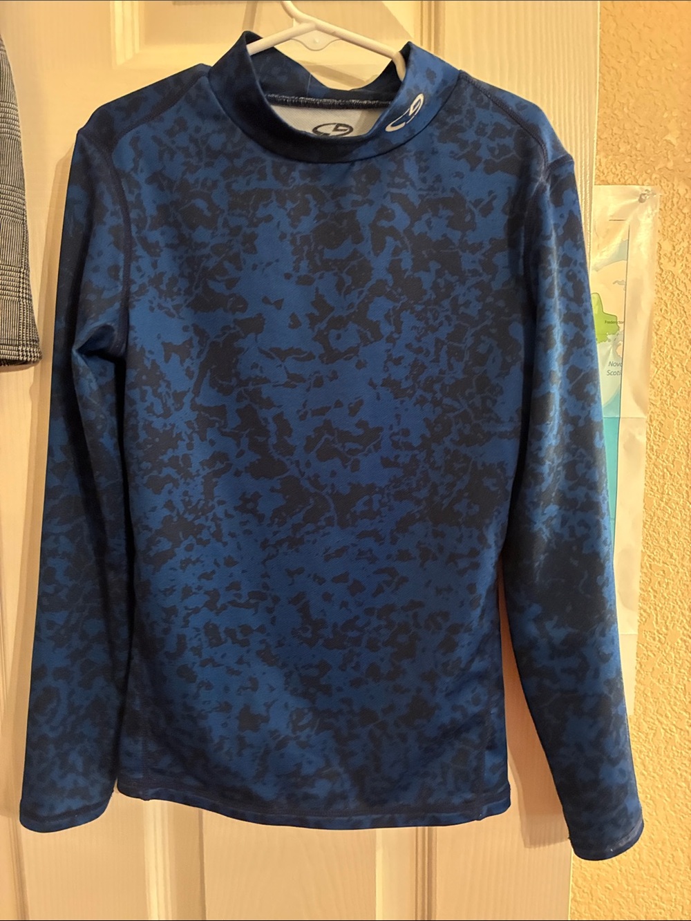 Champion Boys' Long Sleeve Performance Top - Blue Camo Print